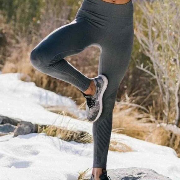 ZYIA Active Grid Performance High Rise Seamless Leggings Gray Women’s Large - Picture 1 of 12